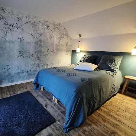 Maison De Famille Avec Jardin, Tennis, Pres Du Parc Asterix Et Golfs 别墅