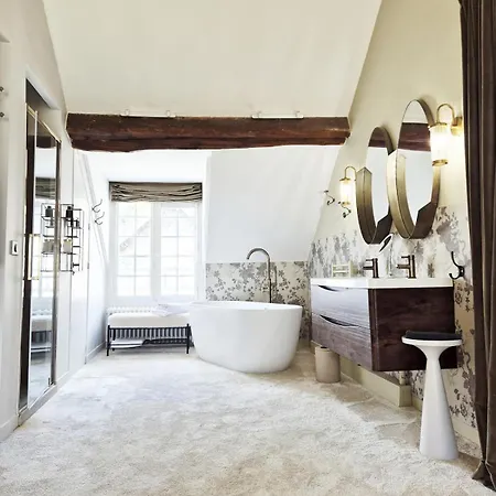 Maison De Famille Avec Jardin, Tennis, Pres Du Parc Asterix Et Golfs 别墅 *