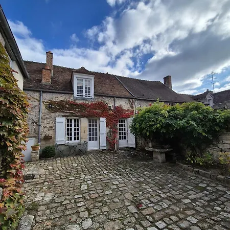 Maison De Famille Avec Jardin, Tennis, Pres Du Parc Asterix Et Golfs *